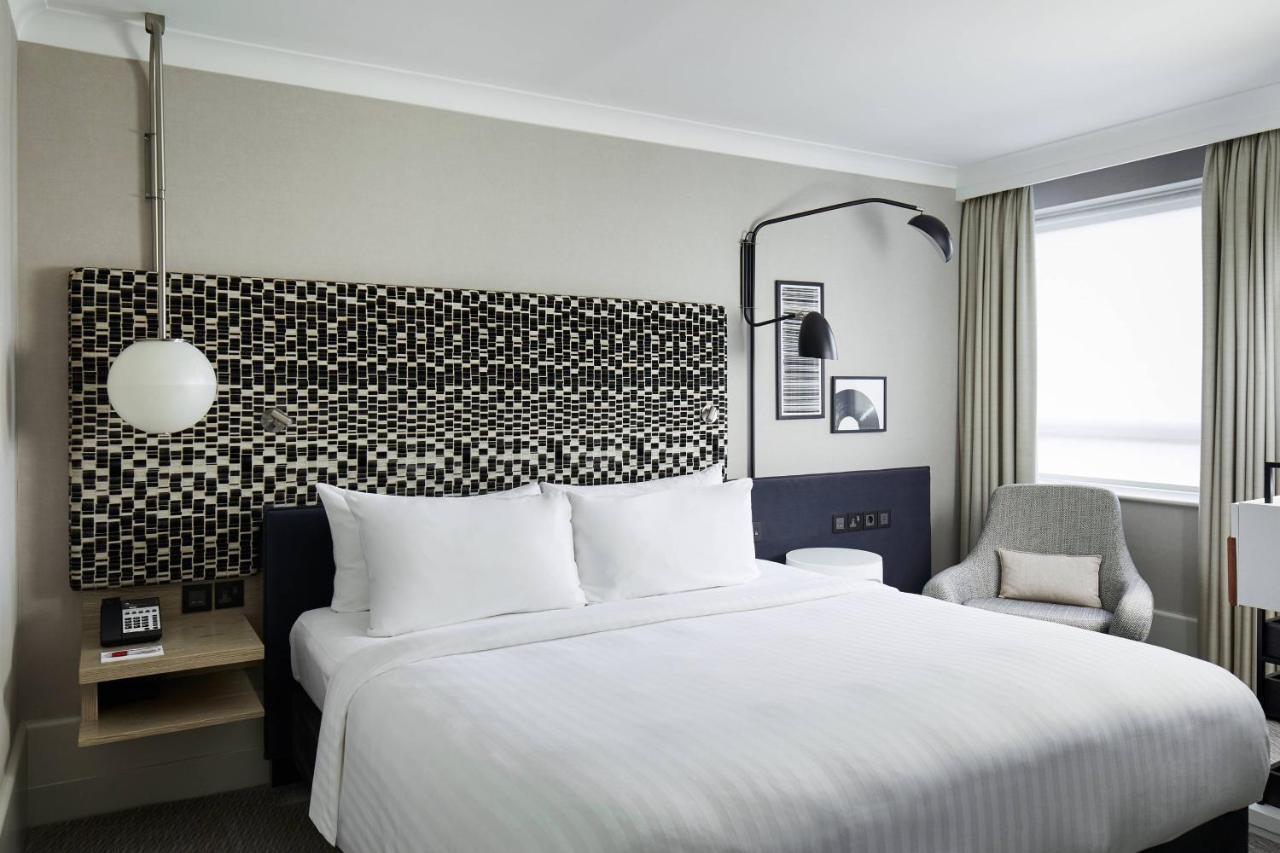 One-Bedroom Executive Apartment One King Bed Sofa Bed